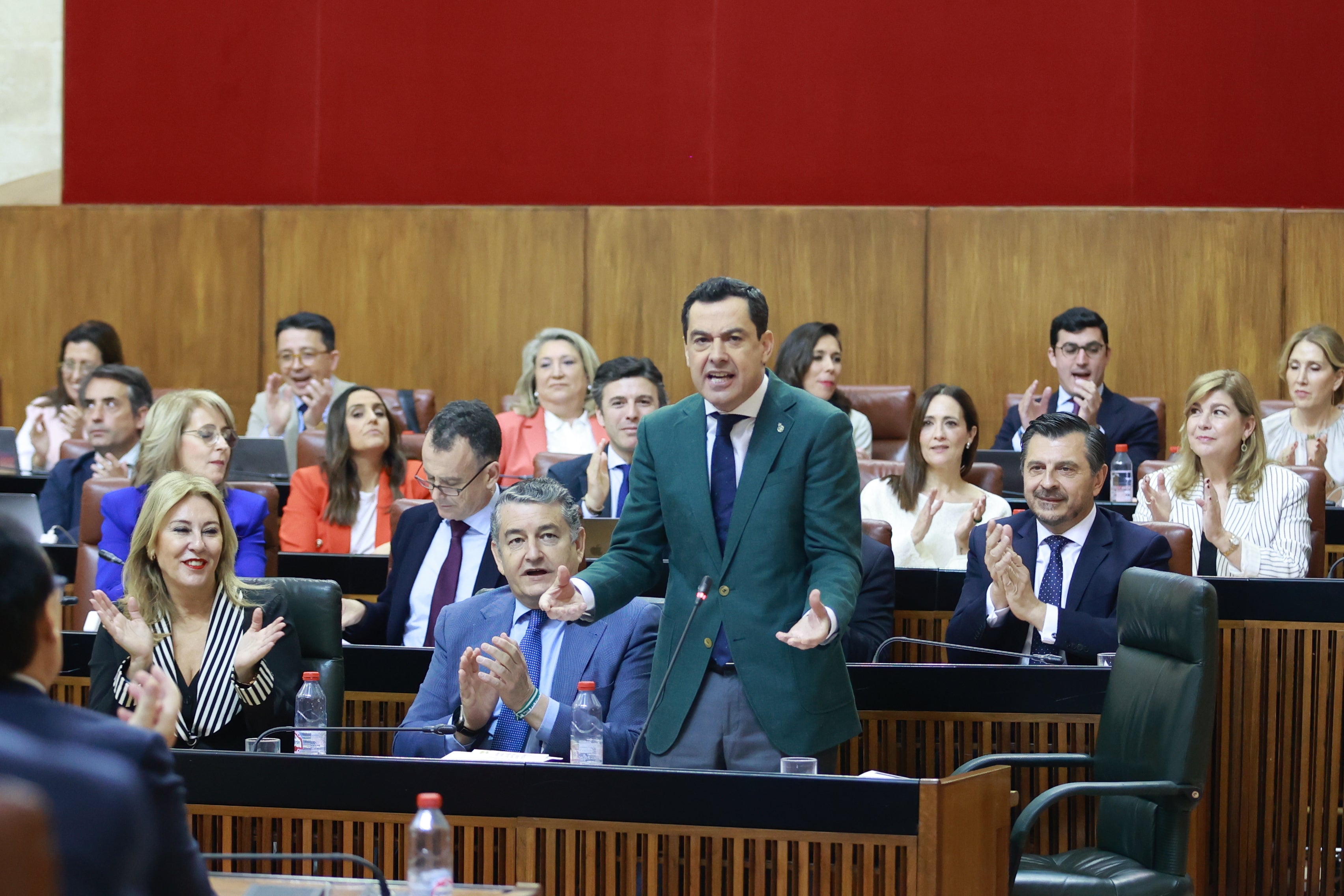 El presidente de la Junta, durante la sesión de control.