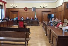 Presentación del servicio de mediación penal ante las autoridades judiciales de Sevilla.