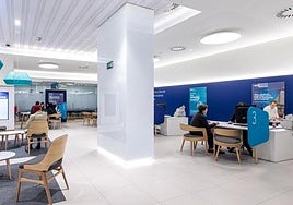 BBVA lanza un menseja a clientes por sus salarios