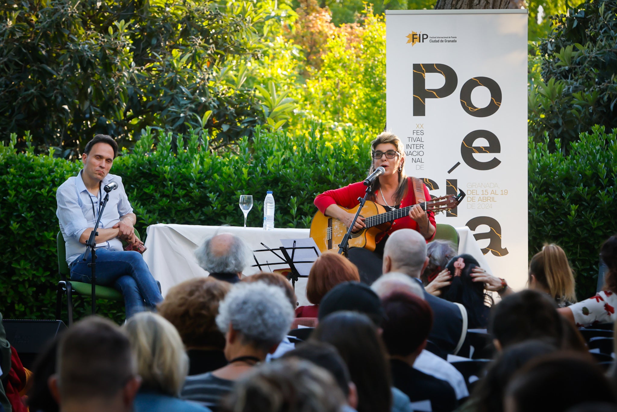 Las imágenes de la apertura del Festival Internacional de Poesía de Granada