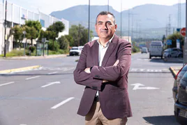 Isidro Moleón , presidente de la Asociación de Empresarios de Asegra en la sede de la asociación
