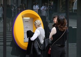 Los bancos cambian el límite de dinero en efectivo a sacar de los cajeros