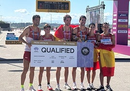 Las tres parejas españolas celebran el doble pase para los Juegos Olímpicos.