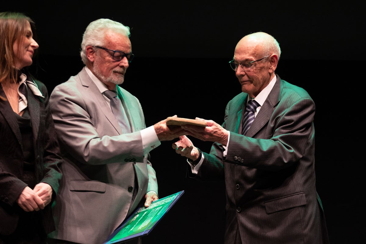 La entrega de las distinciones del Defensor del Pueblo Andaluz, en imágenes