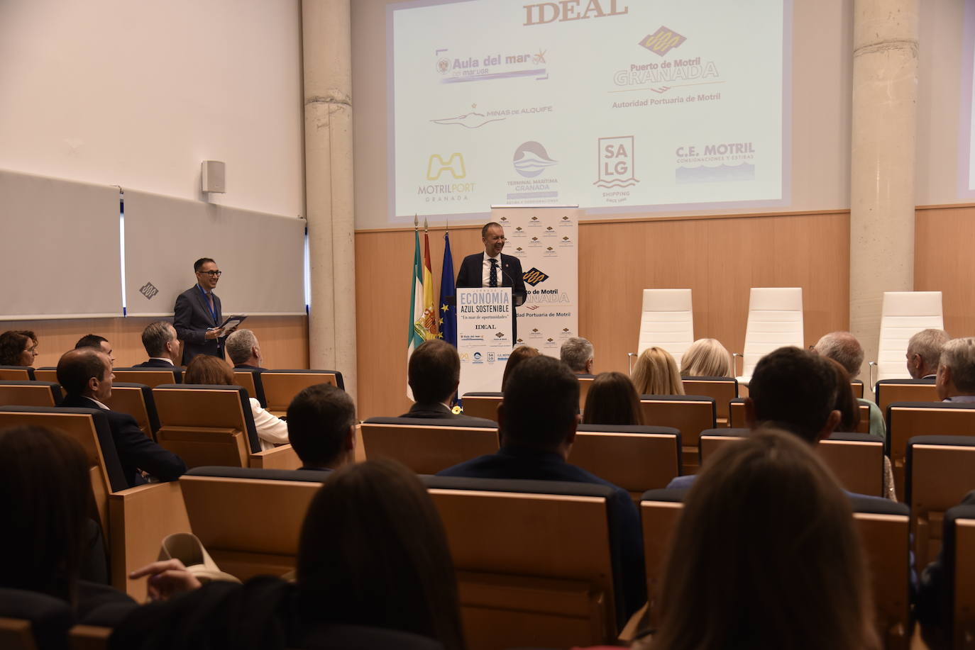 Las imágenes del foro por el crecimiento de la Costa Tropical