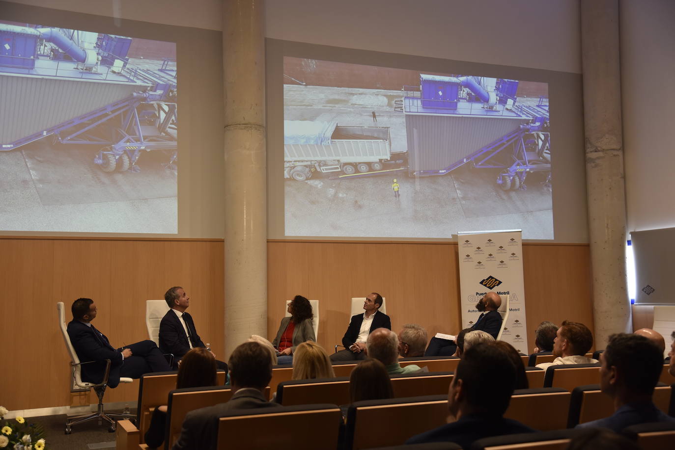 Las imágenes del foro por el crecimiento de la Costa Tropical