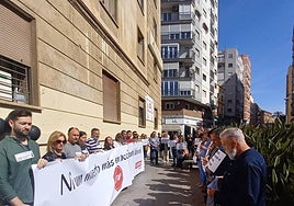 Concentración de CC OO y UGT.