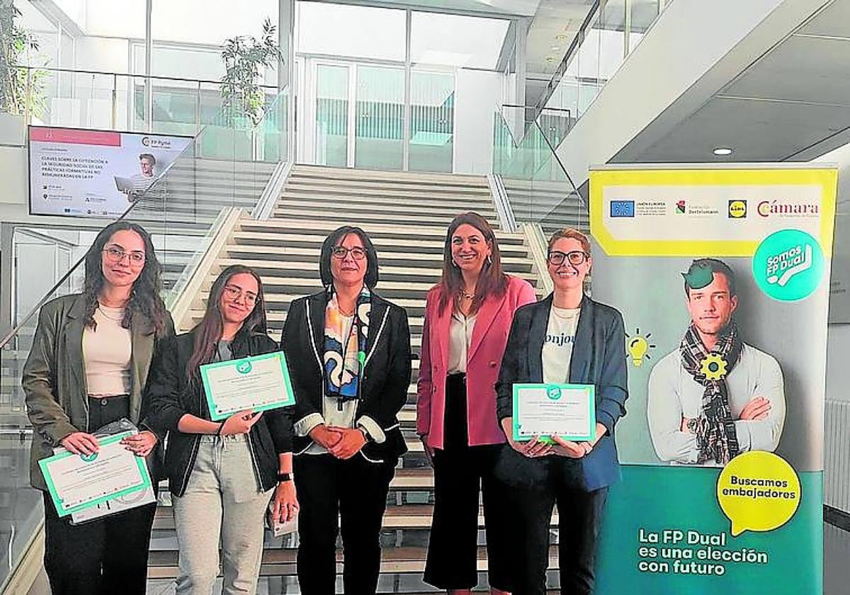 María López de la Fuente es elegida embajadora del año 2023 en Granada