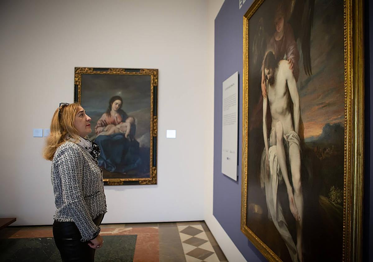 Imagen principal - Observando el cuadro de Cano. 