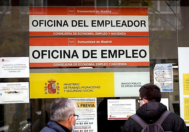 Así puede conseguirse la jubilación anticipada cobrando el subsidio para mayores de 52 años.