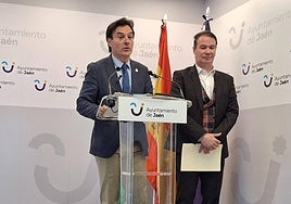 El alcalde de Jaén, Agustín González, y el primer teniente de alcalde, Manuel Carlos Vallejo.