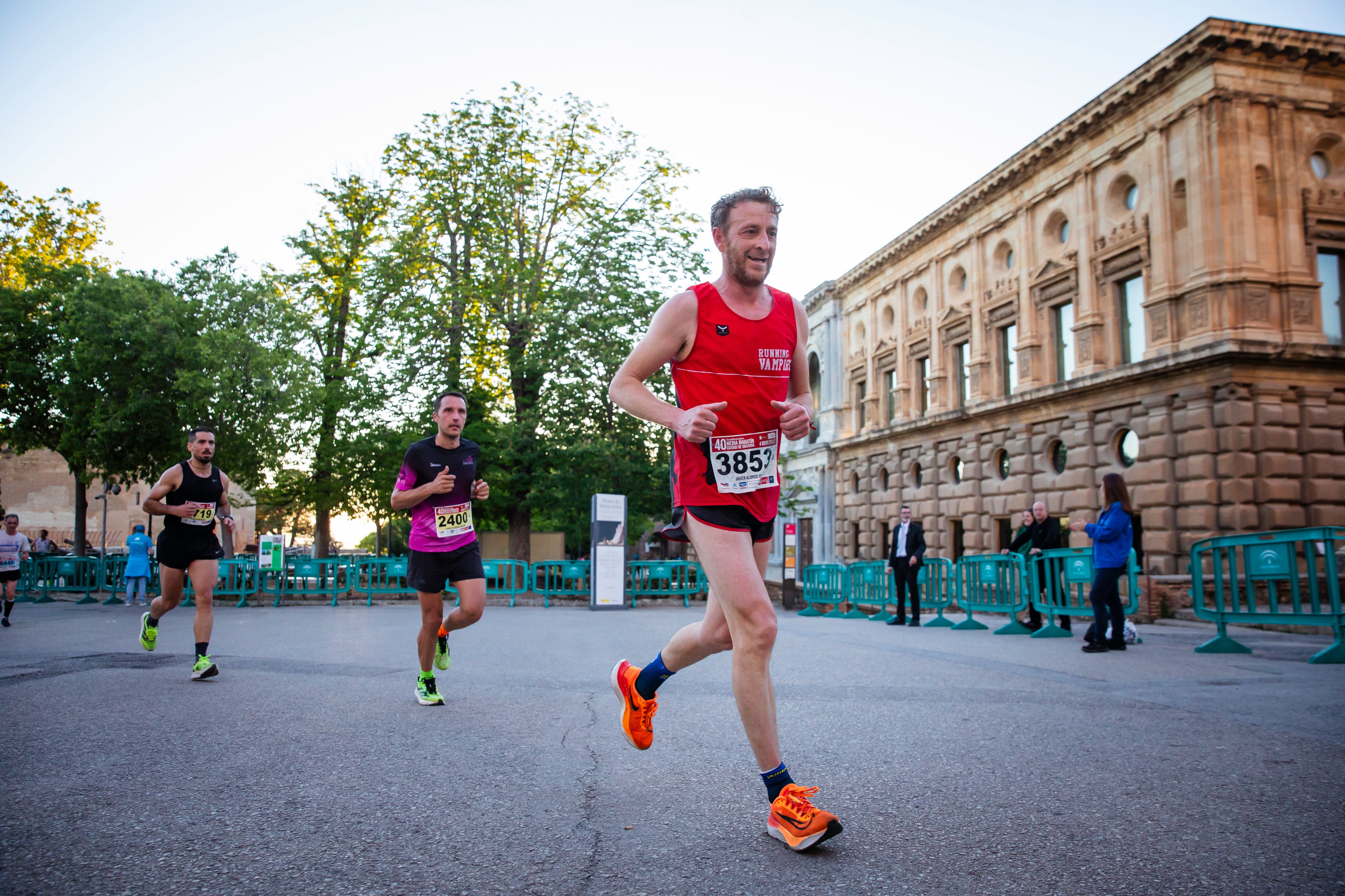 Encuéntrate en la Media Maratón de Granada