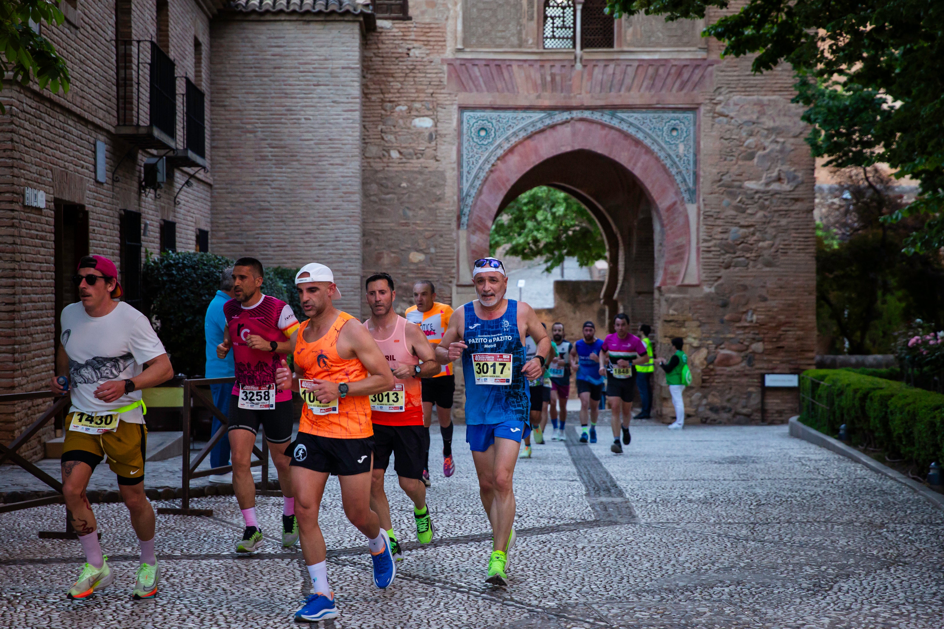 Encuéntrate en la Media Maratón de Granada