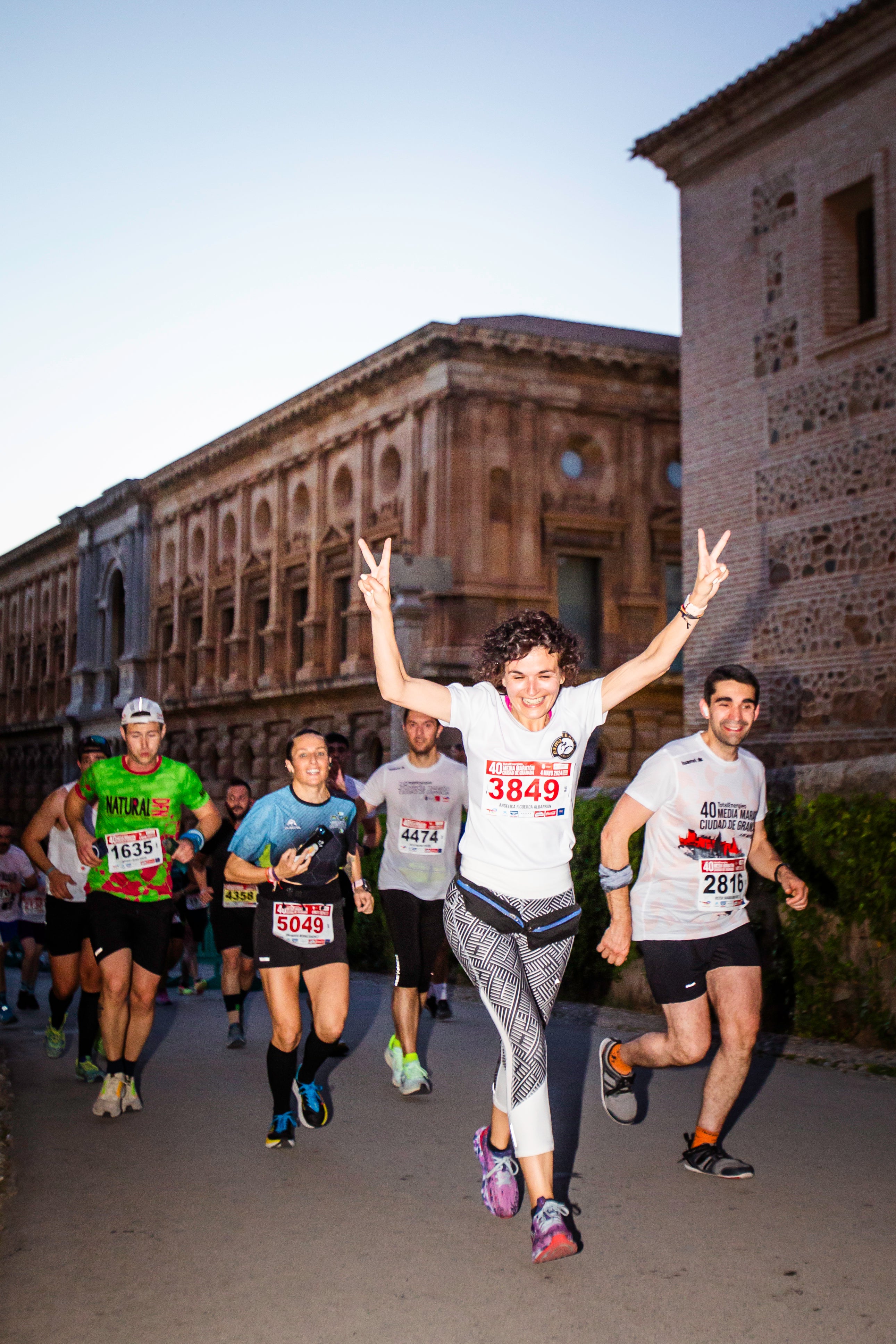 Encuéntrate en la Media Maratón de Granada