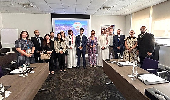 Granada conquista en Dubái a turoperadores y periodistas especializados de Emiratos Árabes