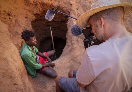 Grabando una entrevista con uno de los mineros que aparecen en el documental.