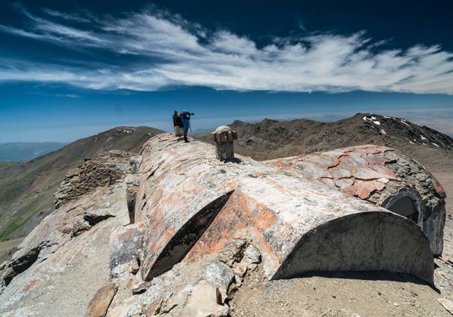 En los tejados del refugio Elorrieta.