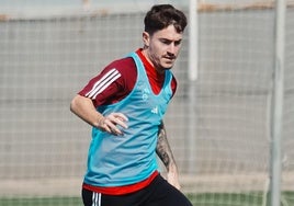 Xavi Estacio, durante un entrenamiento de esta semana.