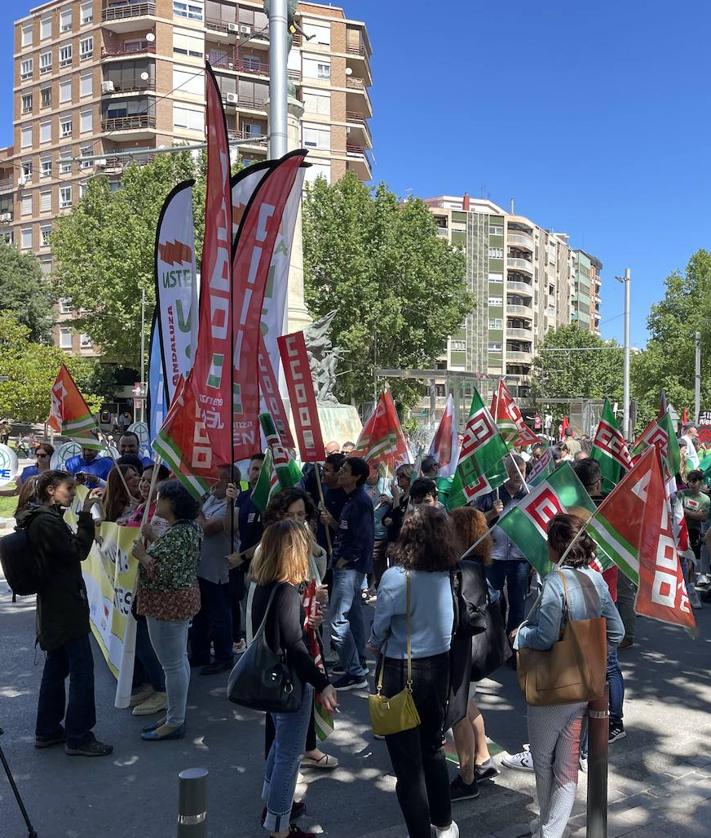 Imagen secundaria 2 - Docentes jienenses piden a la Junta que amplíe las plantillas y baje las ratios