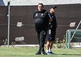 José Ramón Sandoval, durante el entrenamiento de este sábado.