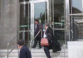 El acusado de matar al tío de su pareja dice que iba bebido y drogado cuando se agredieron entre sí