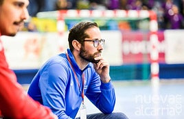 El almeriense continuará la próxima temporada en el BM Guadalajara