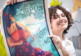 Coral Cañizares posa con un cartel del Corpus firmado en el que deja por escrito su sueño de trabajar en Disney.