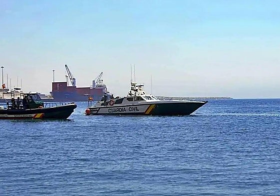 Embarcación marítima de Guardia Civil.