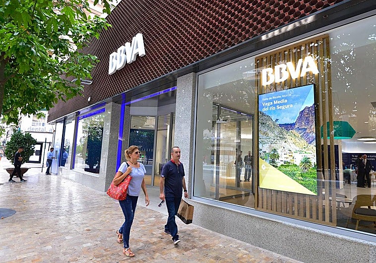 La rebaja en la hipoteca que anuncia el BBVA para sus clientes: requisitos y plazos