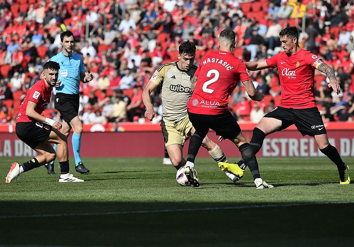 Lucas Boyé, en Mallorca.