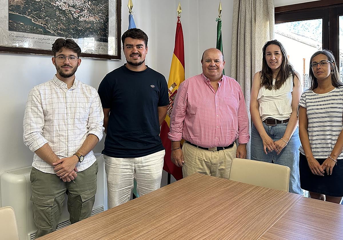 Güéjar Sierra recibe a Javier Castro tras su paso por el Mundial de Jóvenes Pastores