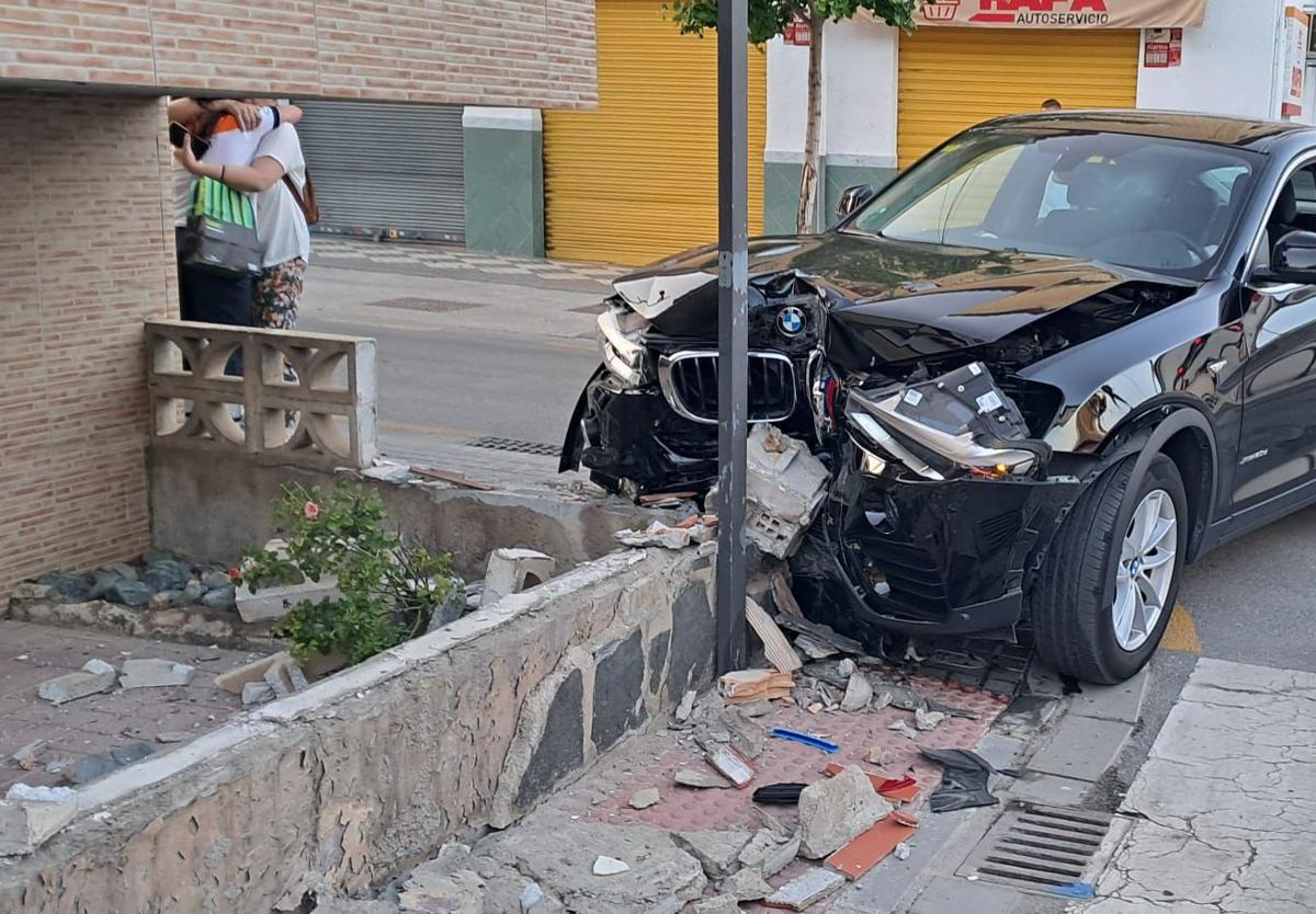 Estado de los vehículo y la vivienda en Maracena.