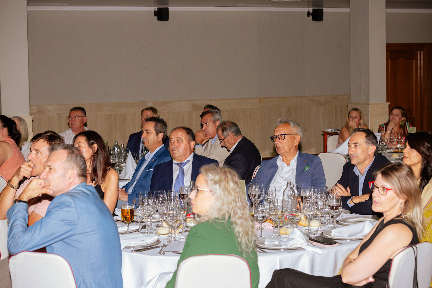 Las imágenes de una cena de gala para el recuerdo