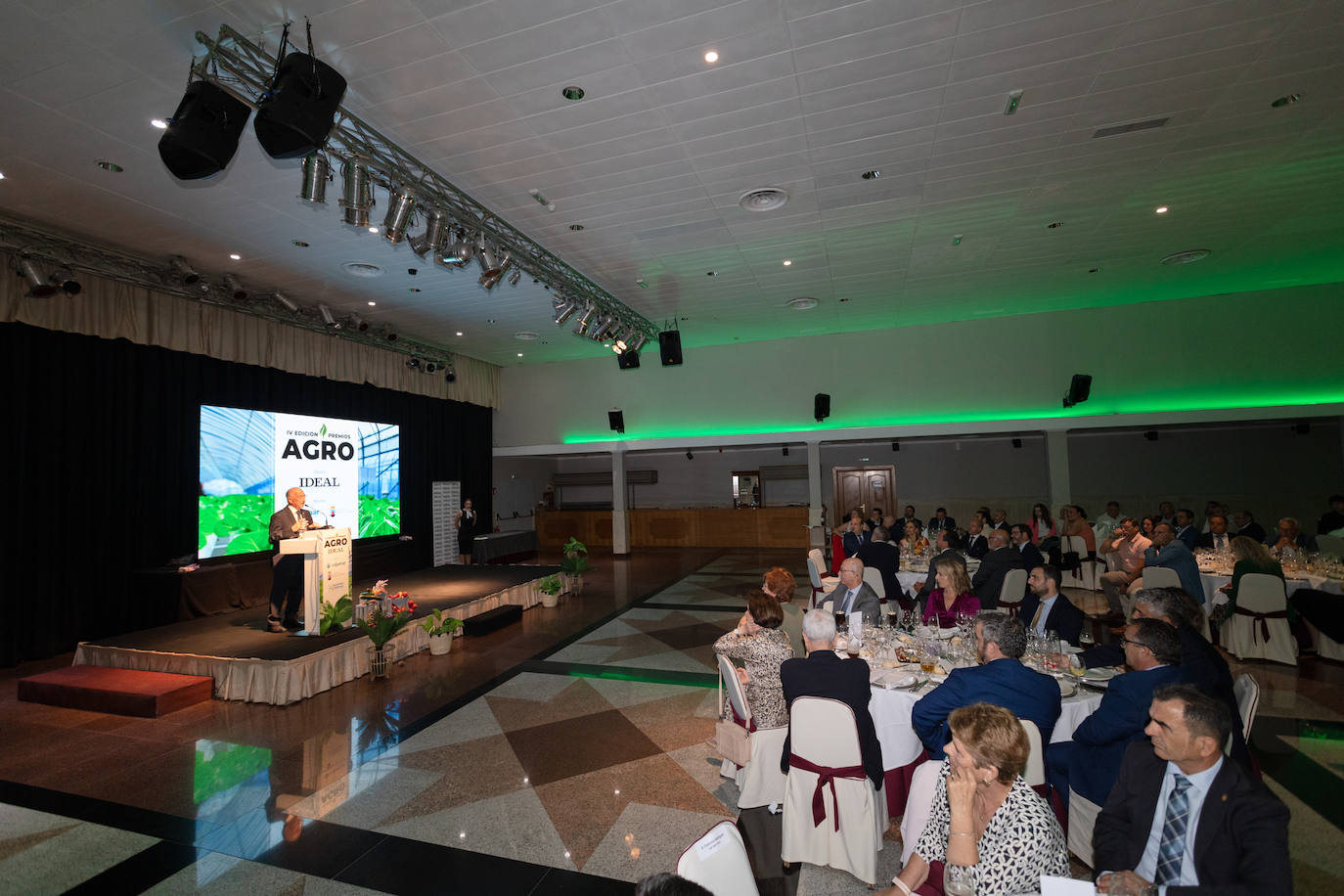Las imágenes de una cena de gala para el recuerdo