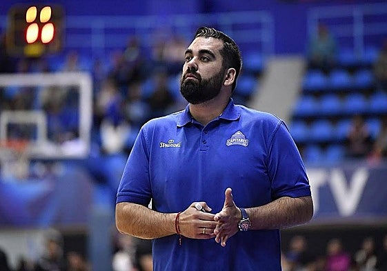 Ramón Díaz, seleccionador de Canadá u18.