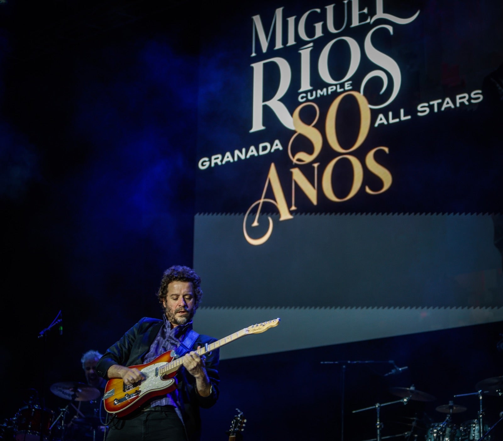 Las imágenes de una noche para el recuerdo: Miguel Ríos &#039;reventó&#039; Granada