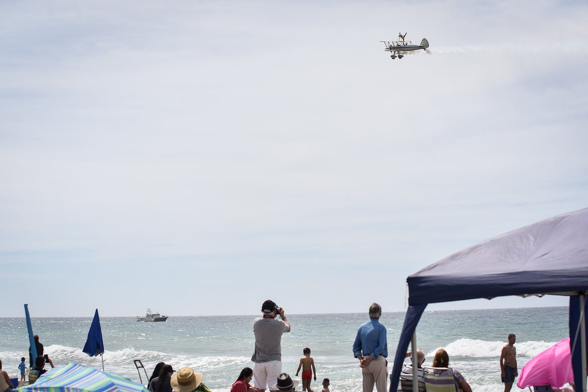 Las imágenes del Festival Aéreo de Motril y el ambiente en la playa