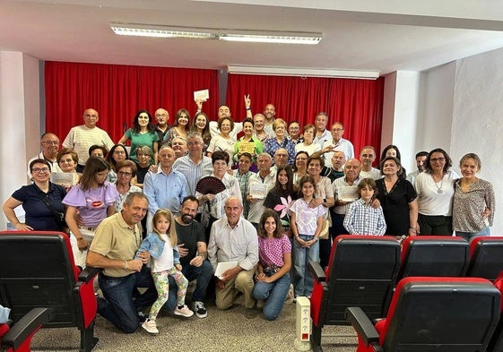 Participantes en el I Encuentro de Senderistas.