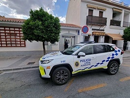 La Policía Local de Albolote detiene a un hombre armado dentro del Ayuntamiento