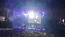 La cariñosa sorpresa de la hija de Miguel Ríos en su concierto.