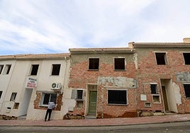 La urbanización exokupa de La Caleta mantendrá su condición de VPO