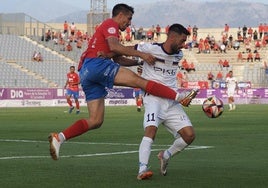 Mario Martos seguirá una temporada más en el Real Jaén.