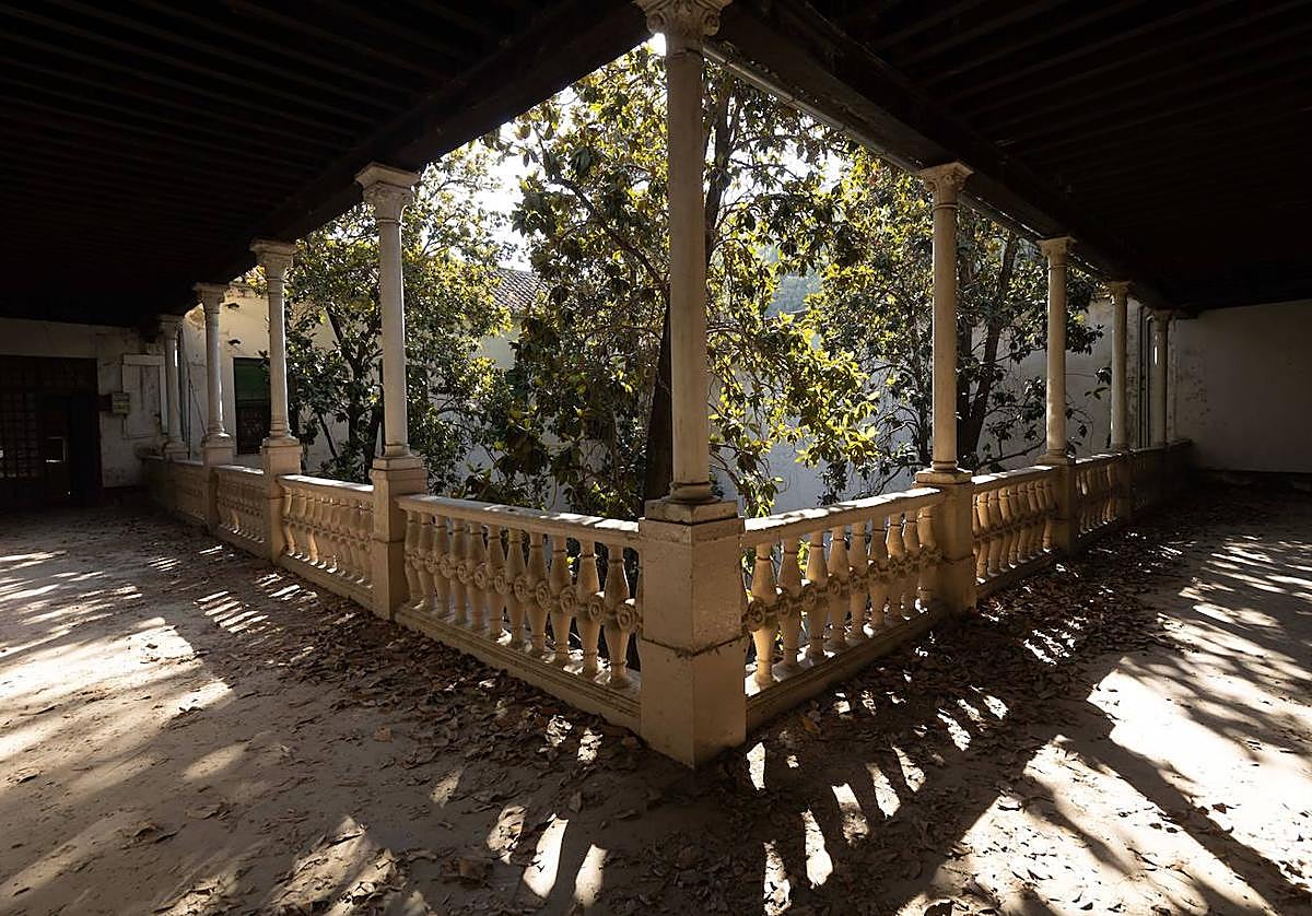 Primera planta del patio porticado de Casa Ágreda.