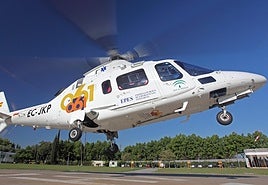 Evacuan en helicóptero a un herido grave en el incendio de una vivienda en Sierro.