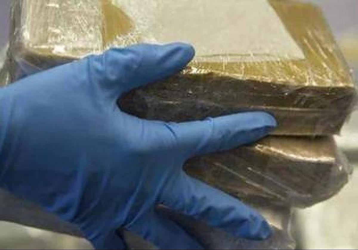 Hachís incautado en una imagen de archivo.