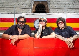 David de Jacoba, El Nitro y El Indio, en la Plaza de Toros de Granada.