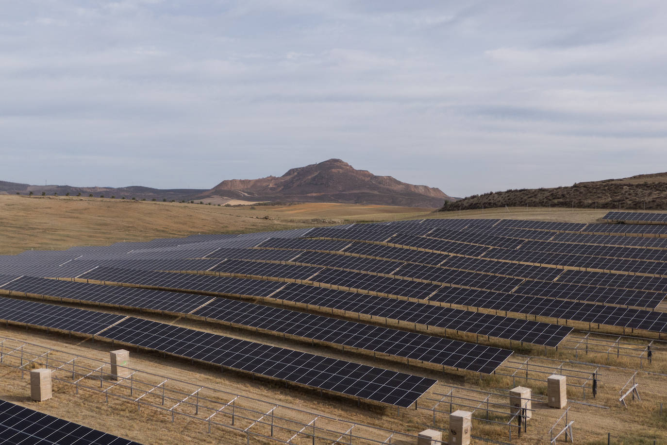 El parque agrovoltaico de Alhendín, que se acaba de finalizar y donde se sembrará forraje a partir de septiembre.