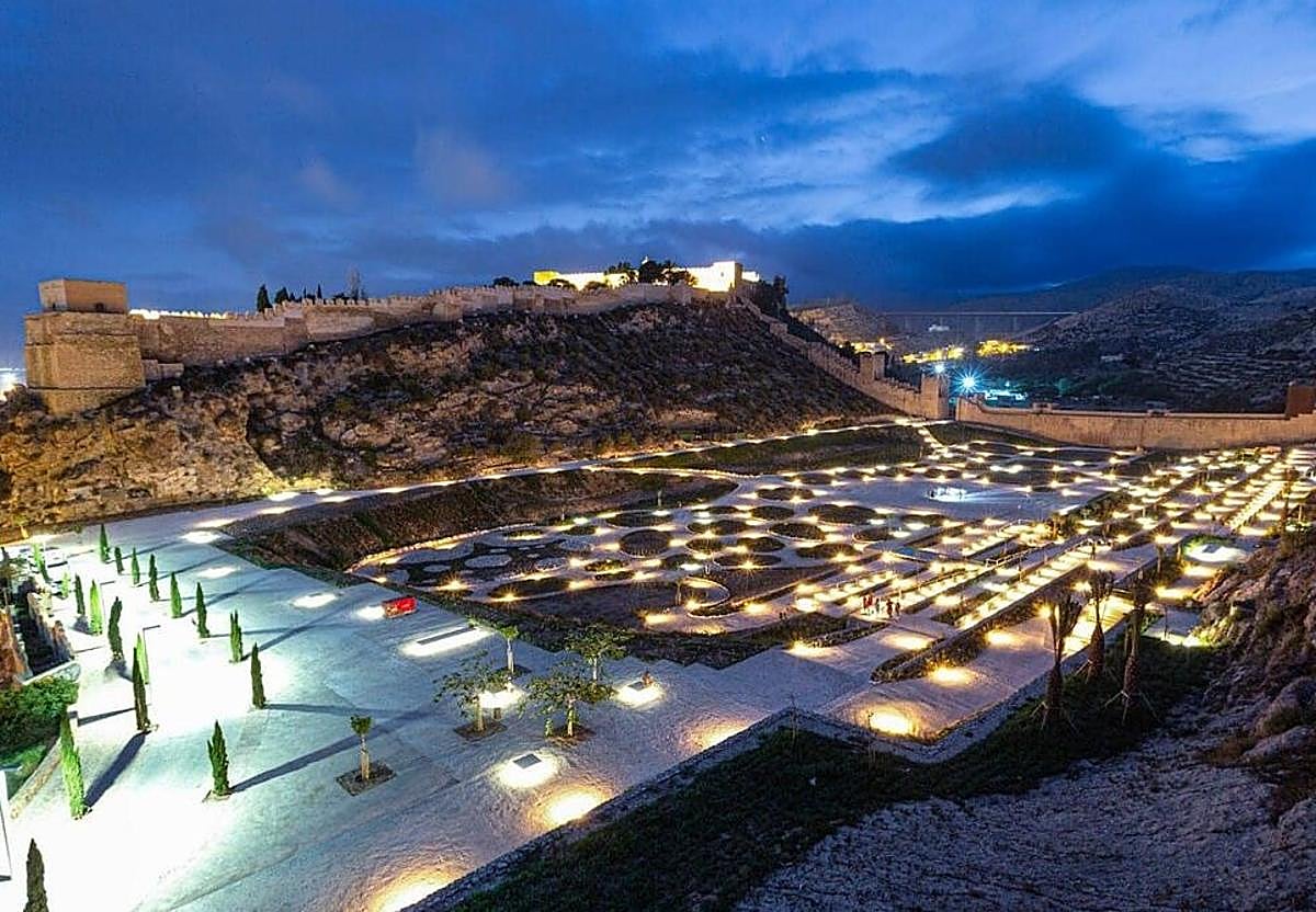 Cultura esgrime un informe urbanístico de La Hoya y mantiene su agenda de conciertos junto a la reserva de gacelas del CSIC