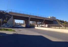 El puente de la autovía del Aeropuerto, antes del inicio de las obras del soterramiento.