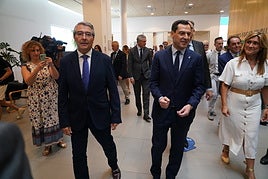 Juanma Moreno clausura el Foro Mediterráneo del Grupo Vocento (Málaga).